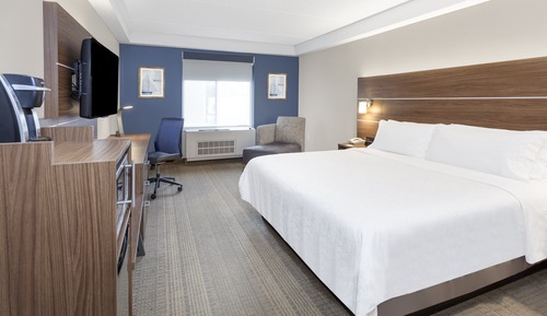 Standard Room, 1 King Bed