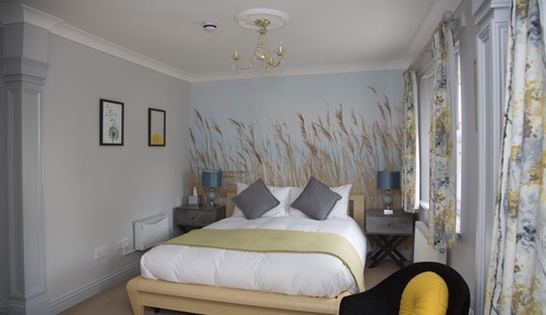 Superior Double Room (MIMOSA)