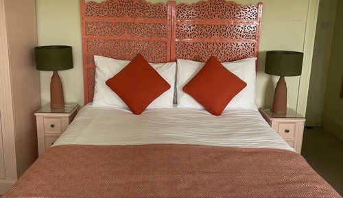 Superior Double Room (FERN)
