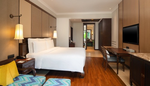 Classic Room, 1 King Bed, Ocean View
