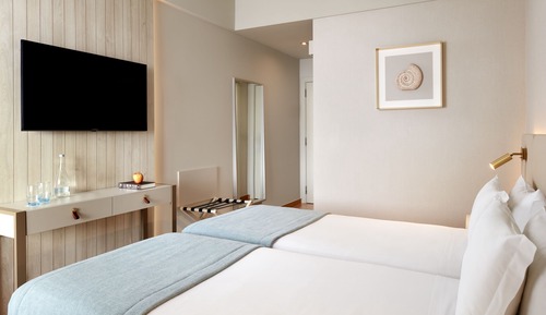 Double Room, Sea View (High Floor)