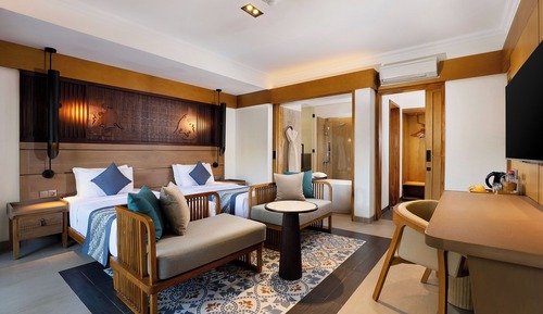 Grand Deluxe Room