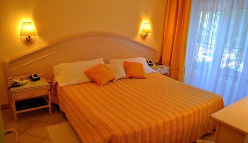 Suite, Garden View