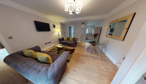 Luxury Apartment, 2 Bedrooms (1 bathroom)
