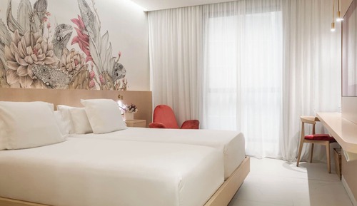 Classic Double Room