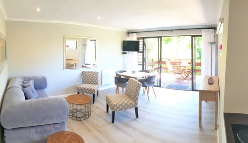 Family Apartment, Kitchen, Poolside