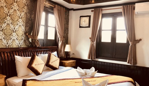 Deluxe Double Room with River View