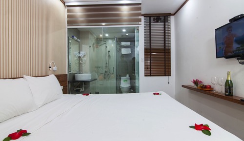 Deluxe Twin Room, City View
