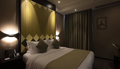 Standard Queen Bed