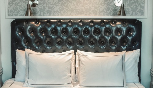 Premier Room, 1 King Bed (Broadway)