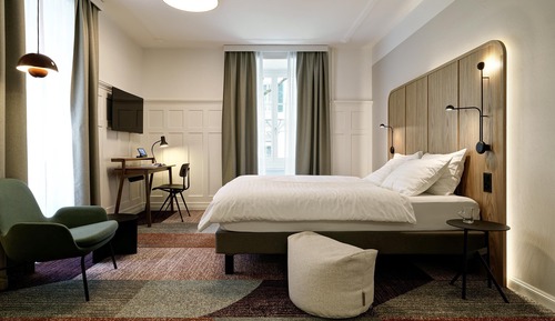 Classic Double Room