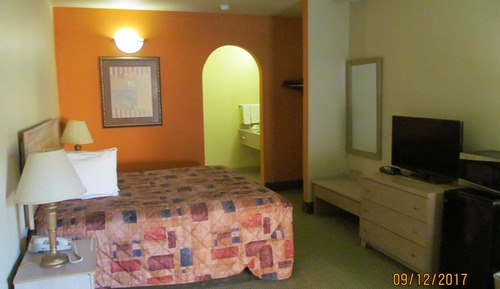 Standard Room, 1 King Bed