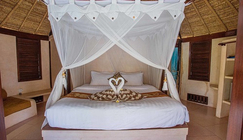 One Bedroom Bungalow