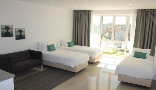 Studio, 3 Twin Beds, Non Smoking, Kitchenette (Block A)