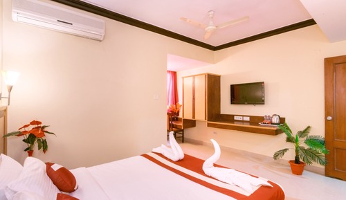 Deluxe Double Room, 1 Bedroom, Non Smoking, City View