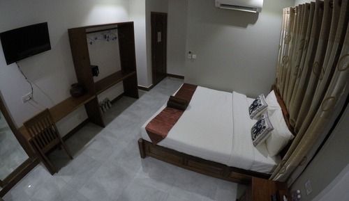 Deluxe Room, 1 King Bed