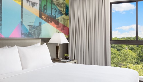 Studio Suite, Accessible