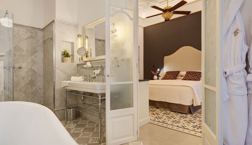 Junior Suite Superior Room with Spa access