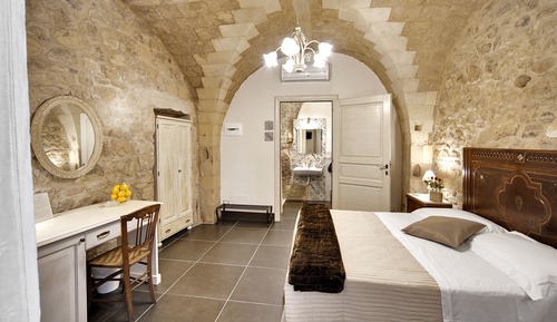 Economy Double or Twin Room