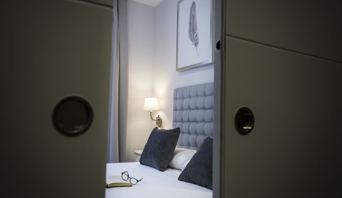 Deluxe Studio, 1 Bedroom, City View (11)