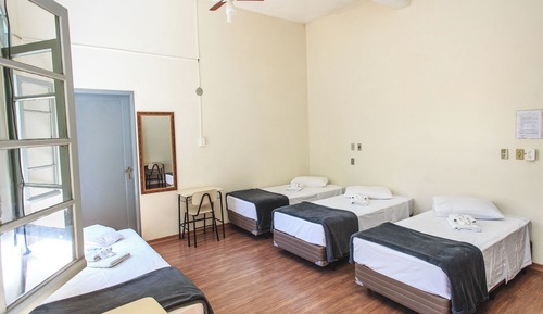 Family Quadruple Room, 1 Bedroom, Air conditioning, Courtyard View