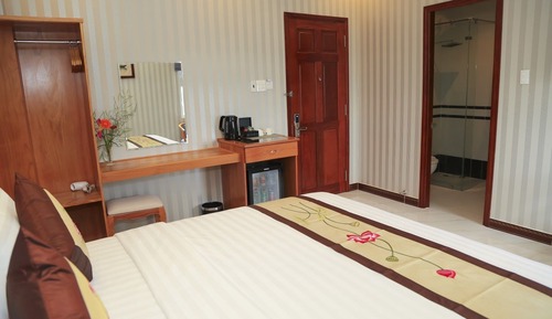 Deluxe Double Room, Garden View