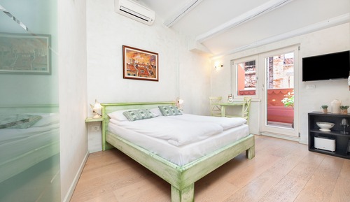 Comfort Studio, Balcony
