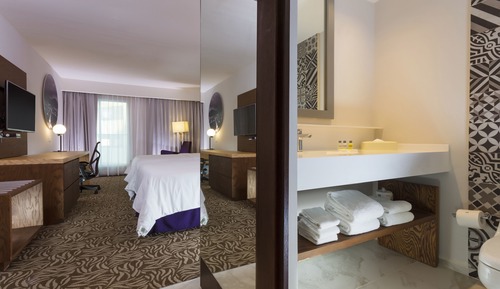 Superior Room, 1 King Bed