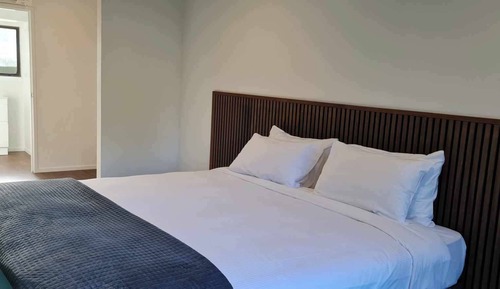 Deluxe Studio, Ensuite