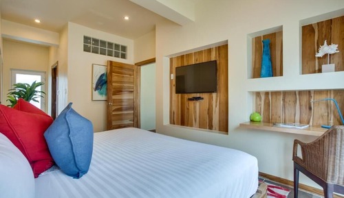 Condo, 2 Bedrooms, Ocean View