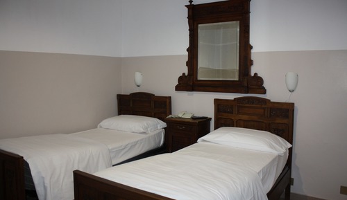Basic Double or Twin Room, 1 Bedroom, Courtyard Area