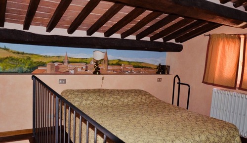 Classic Double or Twin Room, City View