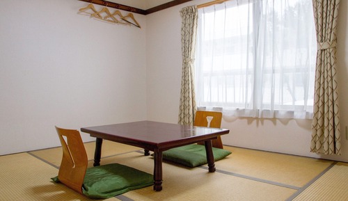 Japanese-style Room For 2 Guests
