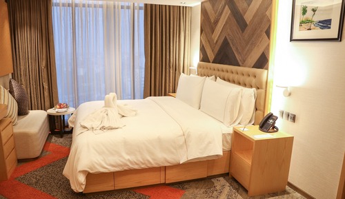 Deluxe Double Room, Refrigerator & Microwave, City View