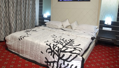 Royal Double Room, 1 King Bed, Non Smoking