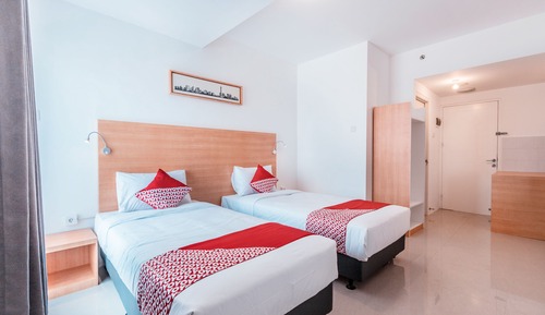 Standard Twin Room