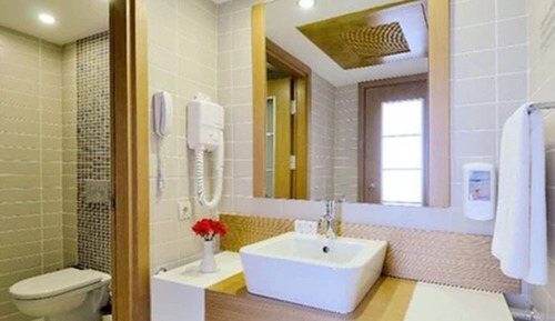Club Quadruple Room