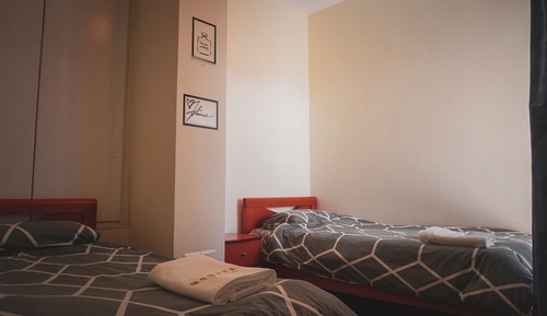 Comfort Chalet, 2 Bedrooms, Garden Area