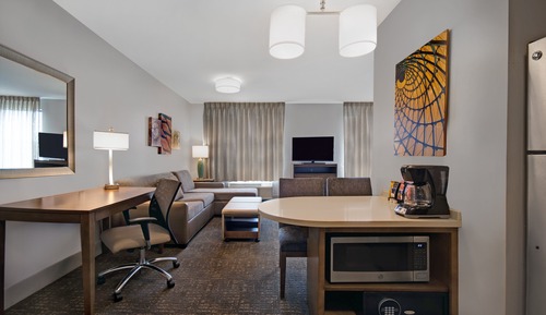 Studio Suite, 1 Queen Bed, Accessible, Kitchen (Communications)