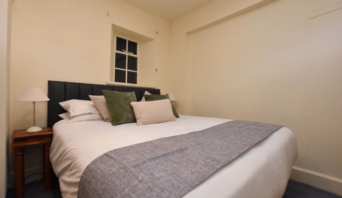 Classic Double Room, Ensuite