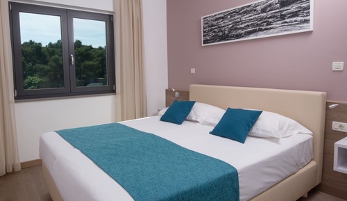 Comfort Apartment, 2 Bedrooms, Pool View