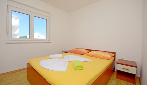 Apartment (A2)