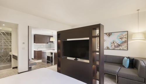 Studio with Kitchen Complimentary Transfer to Gold Souk