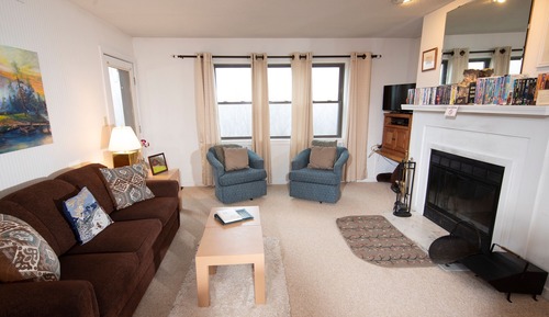 Condo, 2 Bedrooms