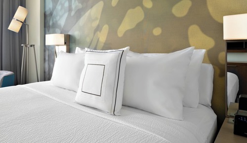 King Coastal View with Sofa Bed