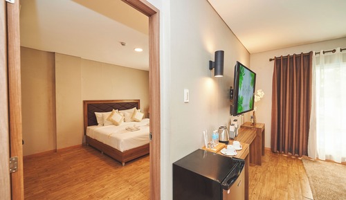 Tarsier Suite