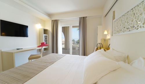 Comfort Deluxe Double Room