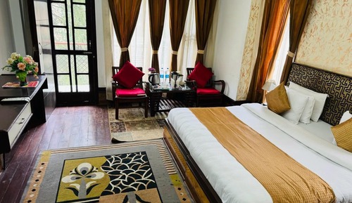 Super Deluxe Room