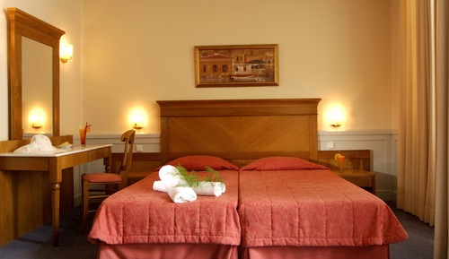 Superior Double or Twin Room, Balcony, City View