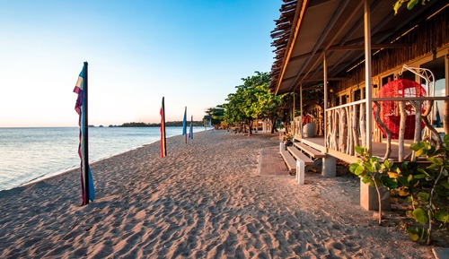Family Cabin, Beachfront